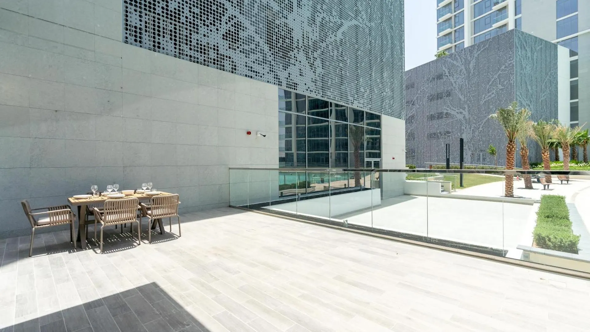 Luxury Apartment In Dubai Center, District One 0*,